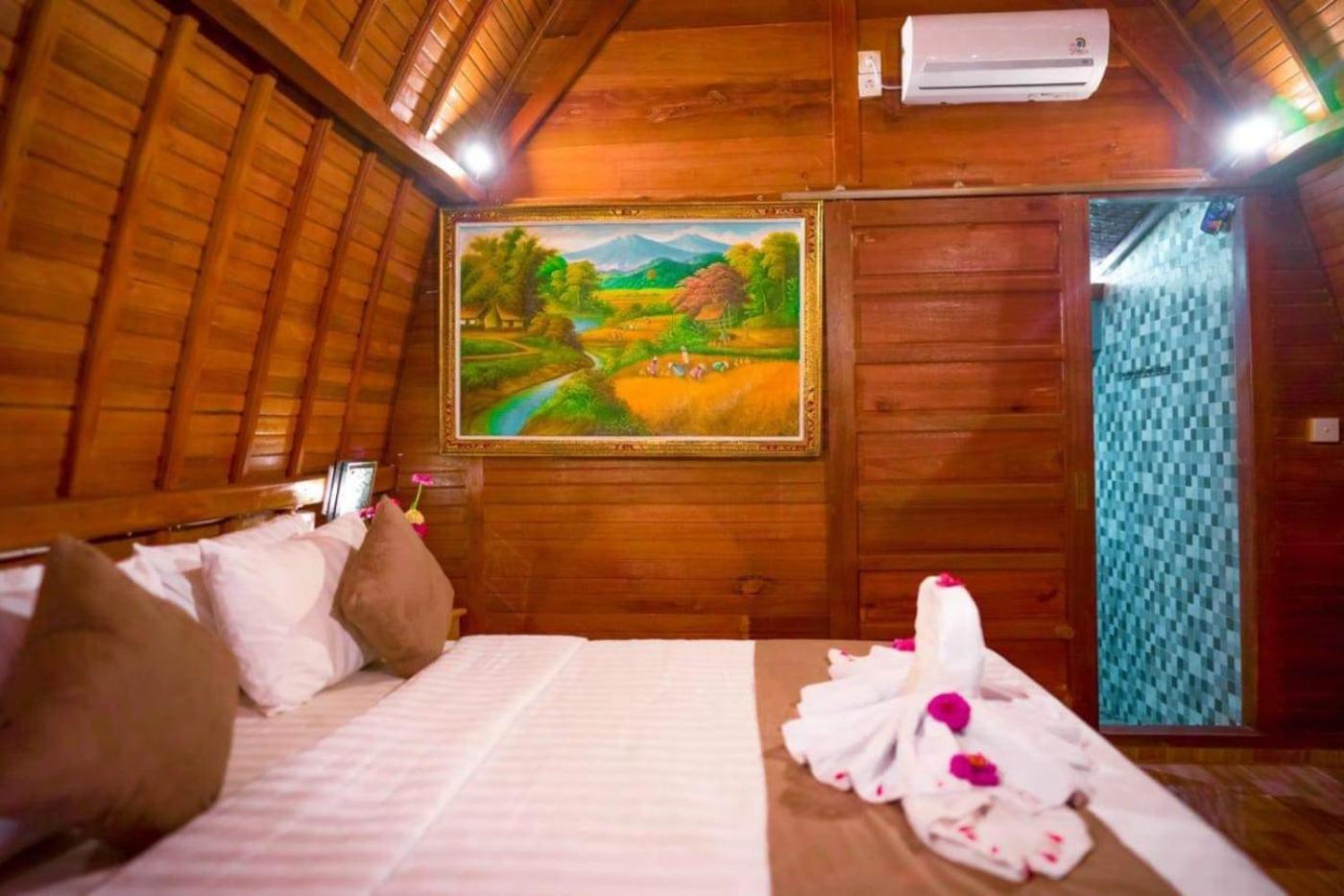 The Peace Arta Bungalow Batununggul Εξωτερικό φωτογραφία