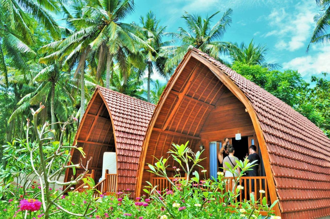The Peace Arta Bungalow Batununggul Εξωτερικό φωτογραφία